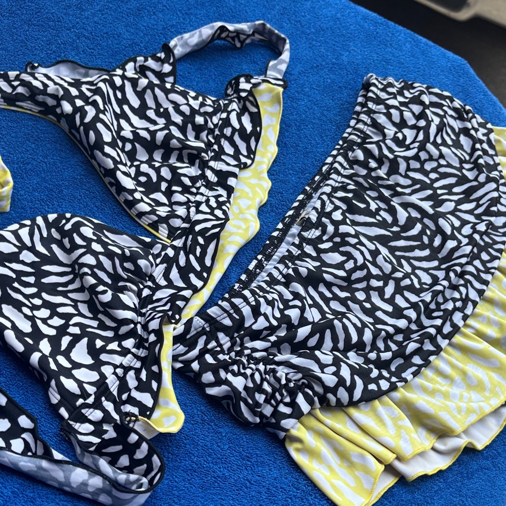 24th & Ocean Black and White Bikini with Bold Pattern